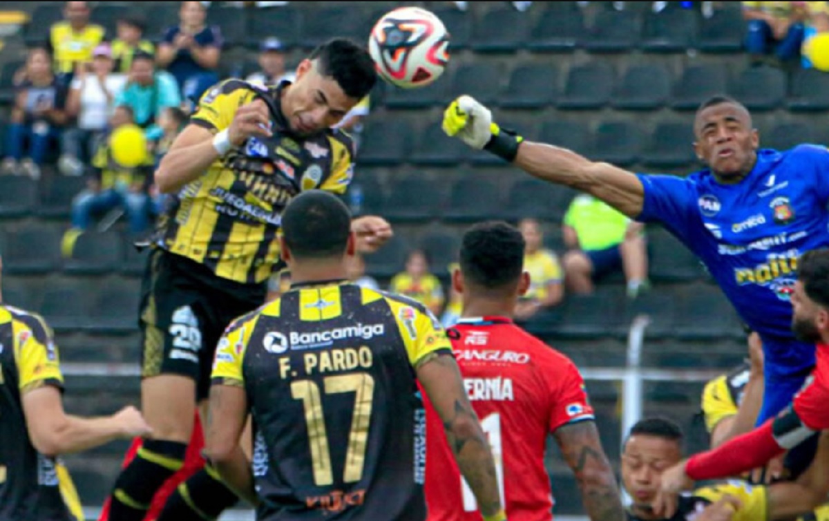 Deportivo Táchira y Caracas tendrán dos clásicos en la fase final