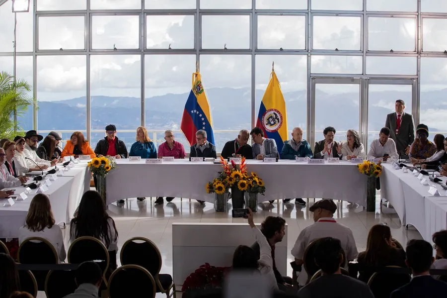 Gobierno colombiano y el ELN se reunirán el viernes en Venezuela