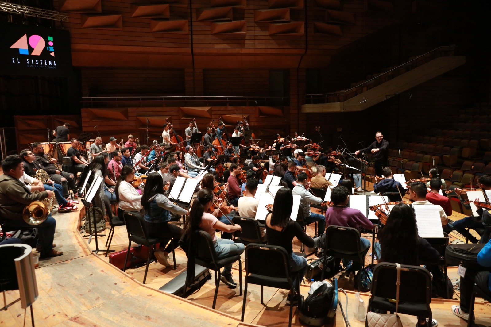 El Sistema competirá en los Latin Grammy con una obra hecha en casa