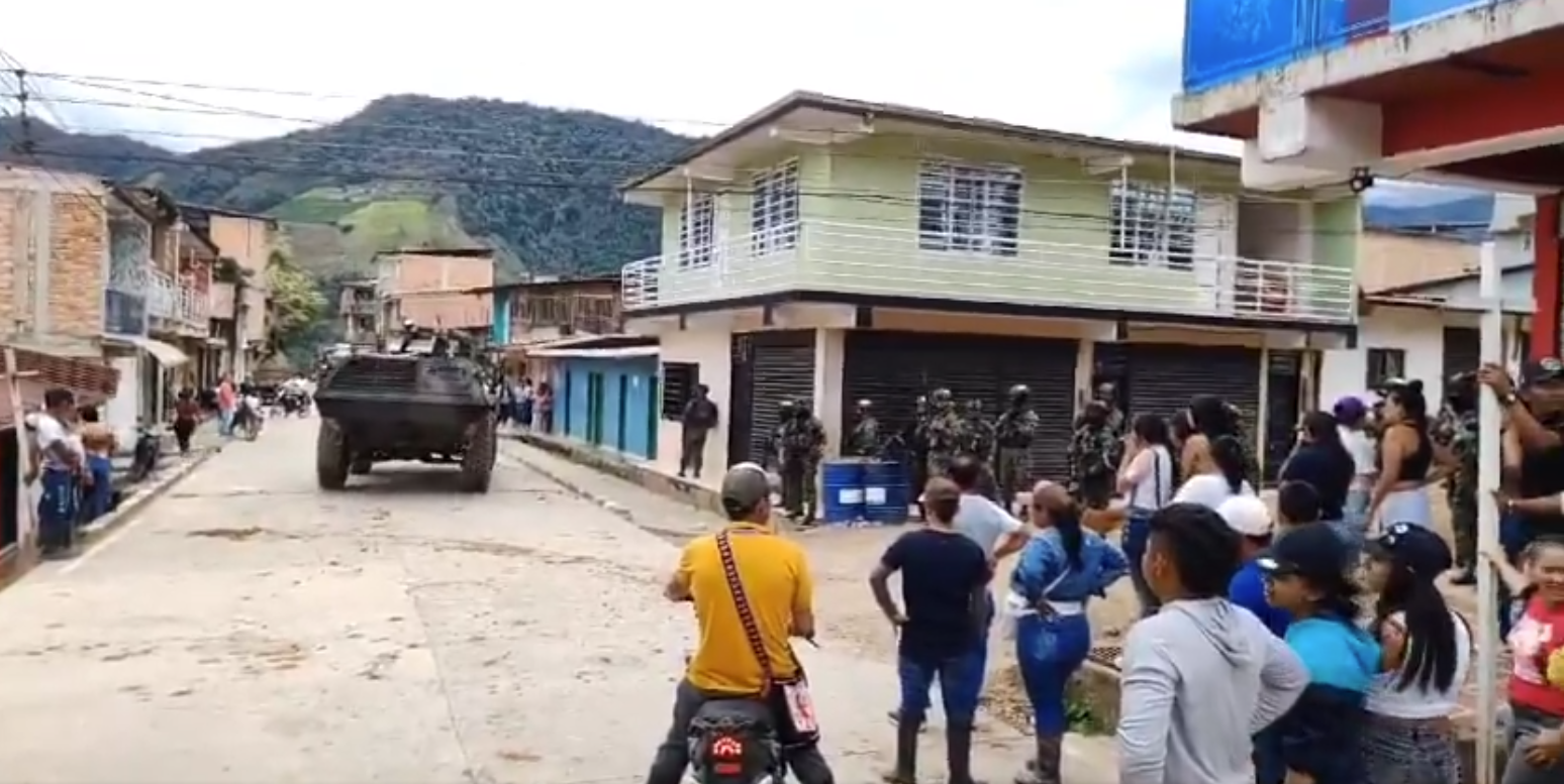 Ejército colombiano lanza operación contra bastión de disidencias de las FARC en el Cauca