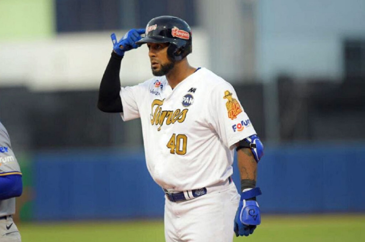 Tigres de Aragua hundió a Navegantes del Magallanes