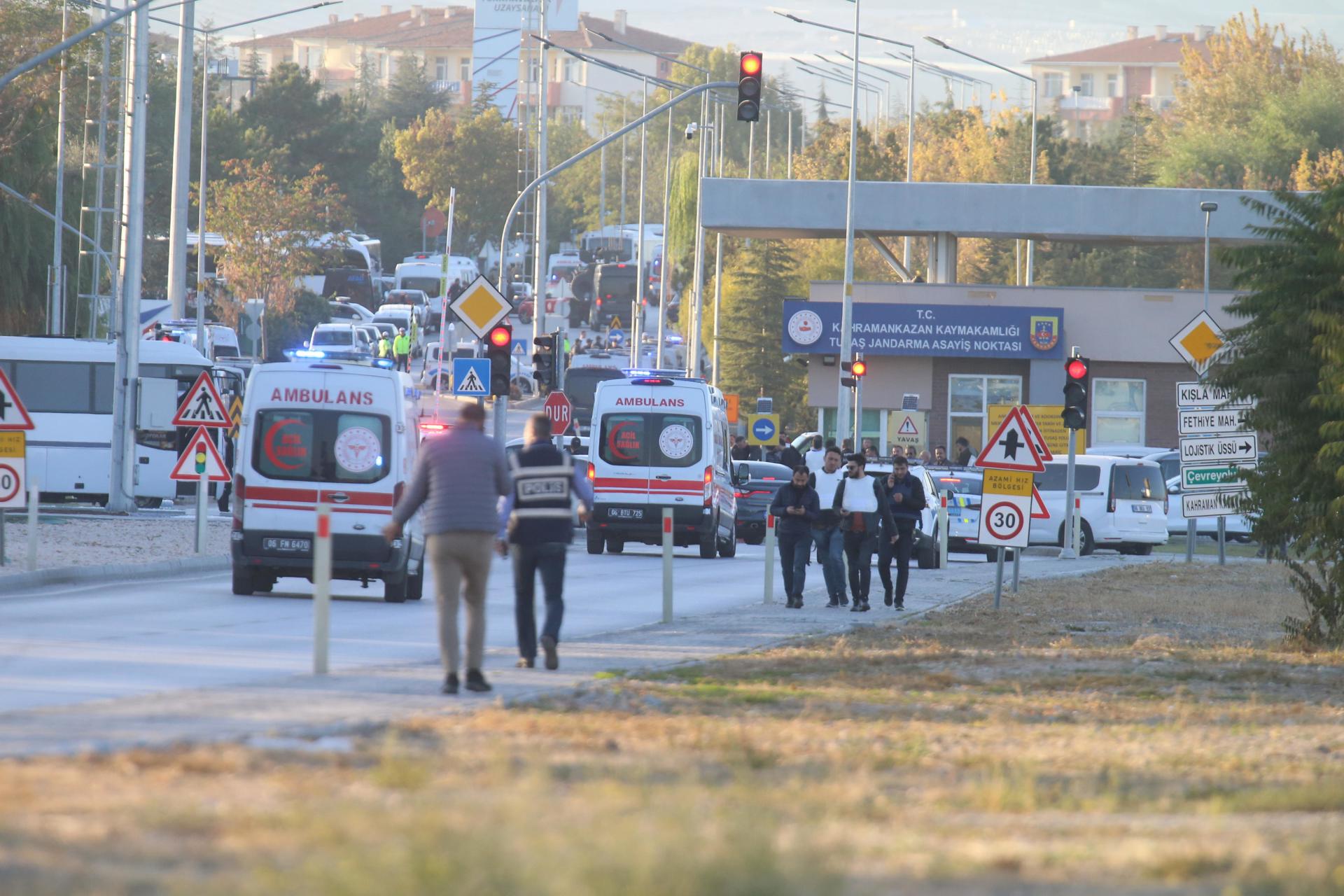 Ataque terrorista en Ankara: 4 muertos y 14 heridos en una fábrica militar