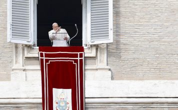 El Papa abrirá una «puerta santa» en una cárcel de Roma