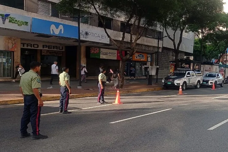 Alertan sobre estafa de falsos mecánicos en calles de Chacao