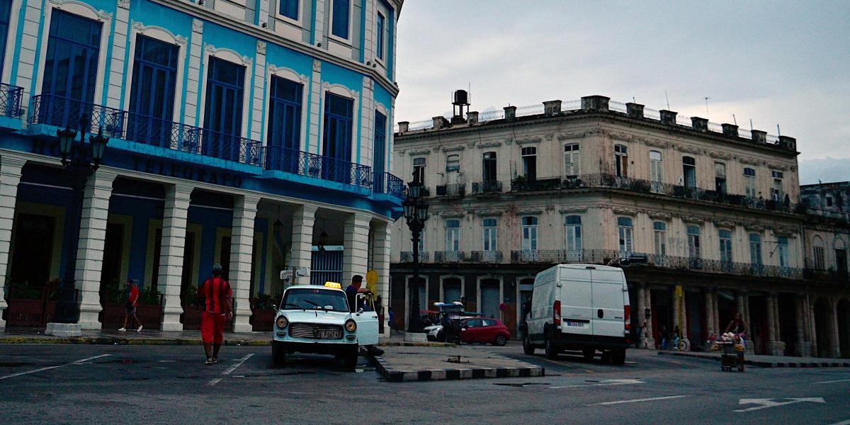 Fuerte viento, marejada e intensa lluvia: Cuba se prepara para cuando Óscar toque tierra