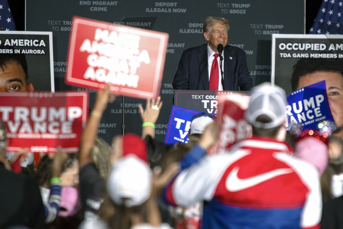 Republican presidential nominee Donald Trump campaigns in Aurora, Colorado