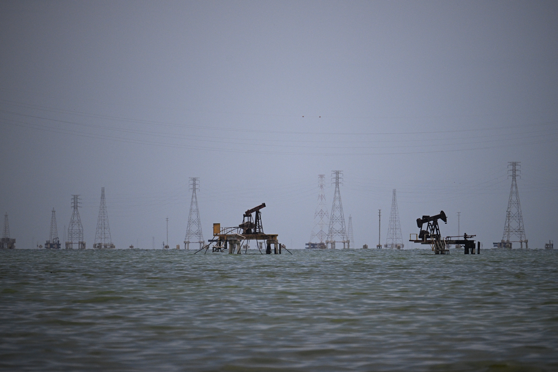 VENEZUELA-ELECTION-ENVIRONMENT-OIL-POLLUTION