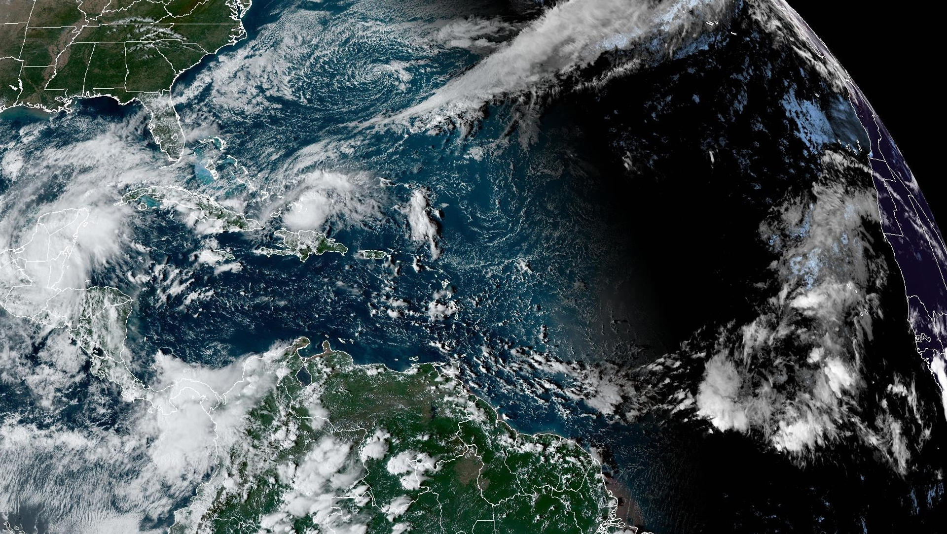 Oscar se reduce a tormenta tropical: avanza con lentitud por Cuba