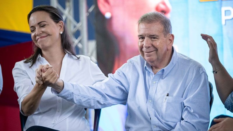 opositores-venezolanos-Maria-Corina-y-Edmundo-Gonzalez-entre-los-candidatos-al-Premio-Sajarov-2024-800×450