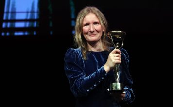 La novelista británica Samantha Harvey ganó el Premio Booker 2024