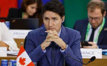 Canadá evalúa poner aranceles a productos de EE UU en respuesta a Trump