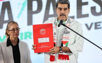 Maduro promulga ley que castiga con 30 años de cárcel respaldo a sanciones contra Venezuela