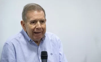 Edmundo González ve con mucha preocupación el asedio a refugiados en la Embajada de Argentina