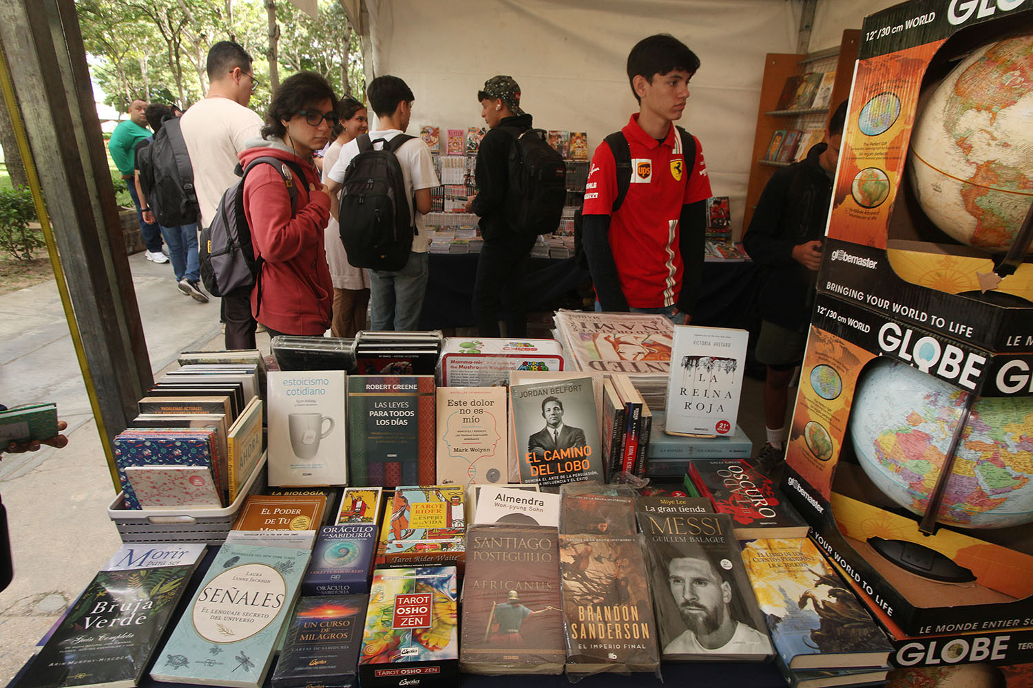 El público externo sigue prevaleciendo en la Feria del Libro del Oeste de Caracas