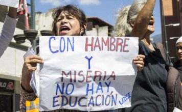 Sueldos bajos y escasas reivindicaciones contractuales: así se conmemora el Día del Maestro