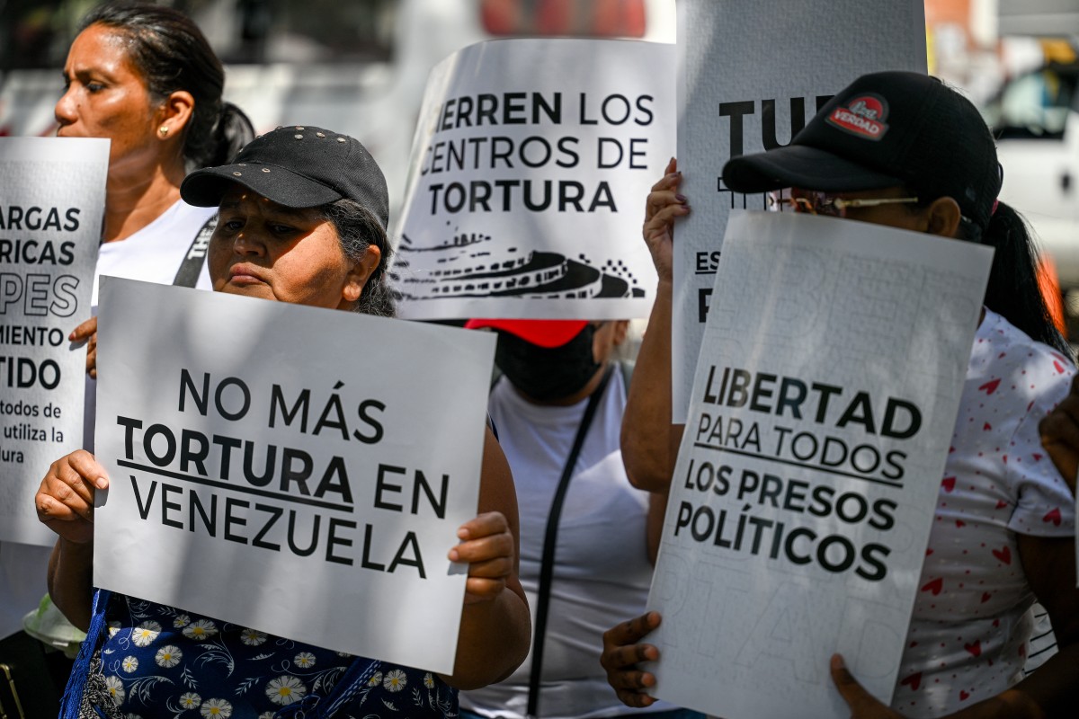 VENEZUELA-POLITICS-ELECTION-PRISONERS-DEMONSTRATION