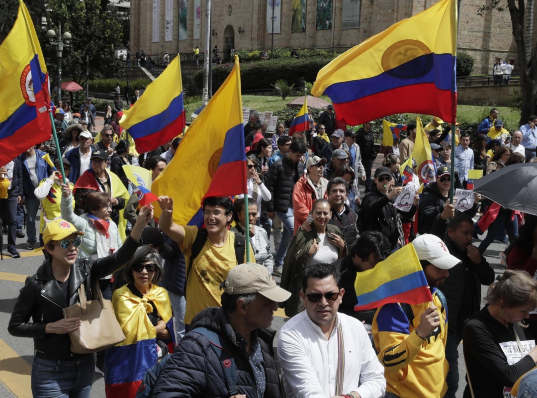 colombianos protesta Petro