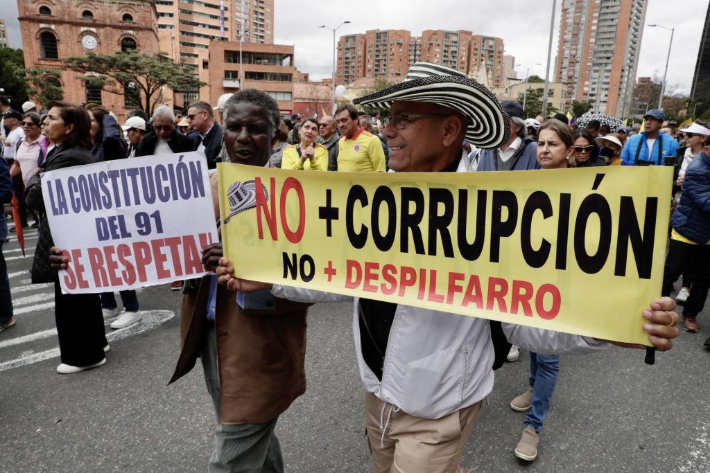 colombianos protesta Petro