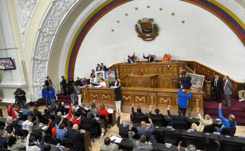 Gobierno de Maduro aprueba Ley Orgánica Libertador Simón Bolívar que ordena 30 años de prisión para quienes promuevan sanciones