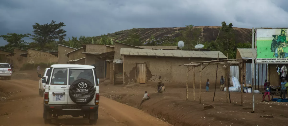 rayo mata a 14 jóvenes en iglesia de Uganda