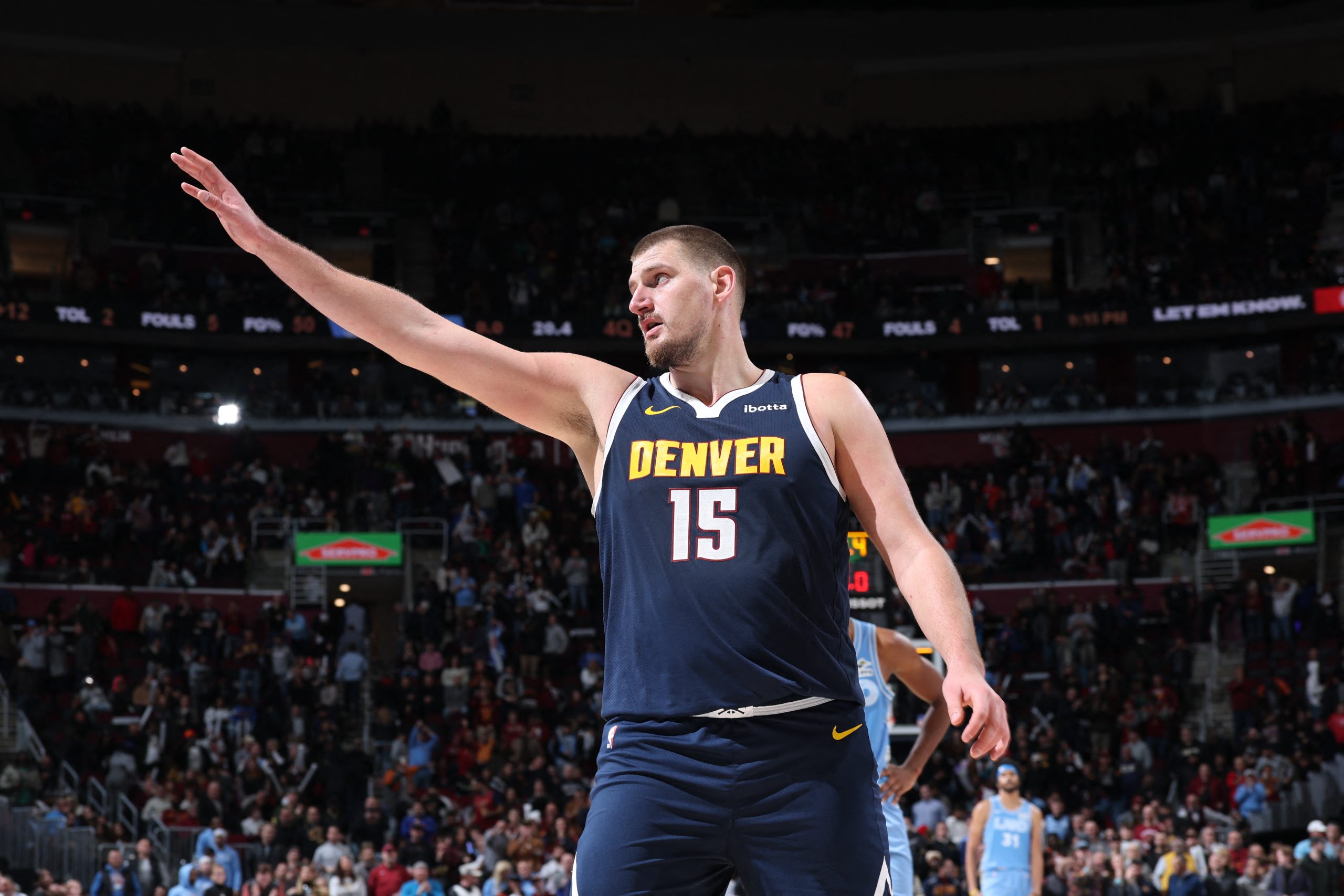 Un Jokic memorable no logró salvar a los Nuggets de la derrota