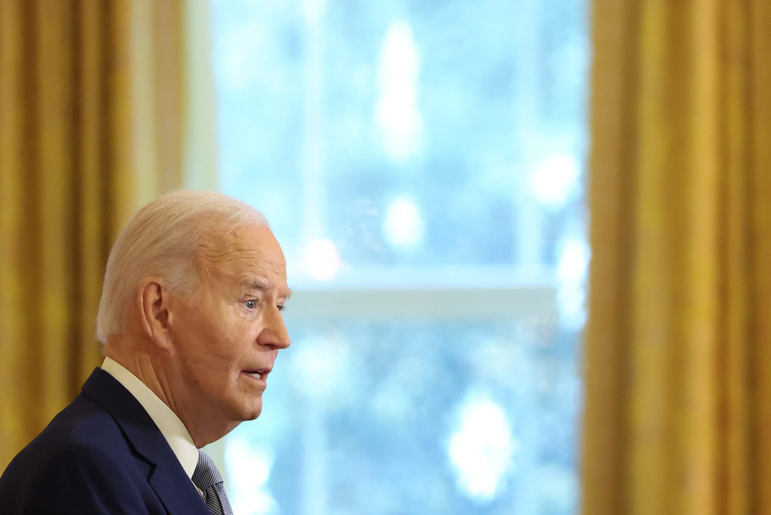 Biden conmutó las penas de al menos 1.500 convictos e indultó a 39