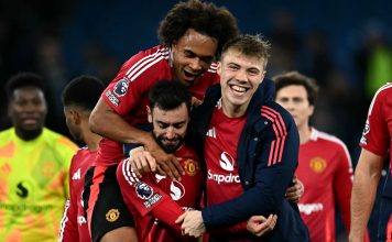 Manchester United gana ‘in extremis’ el derbi contra el City