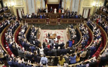 Congreso de España insta a Sánchez a solicitar a la CPI orden de arresto contra Maduro