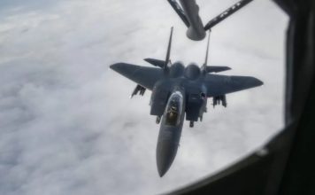 Estados Unidos intensifica bombardeos contra el Estado Islámico tras caída de Al Assad