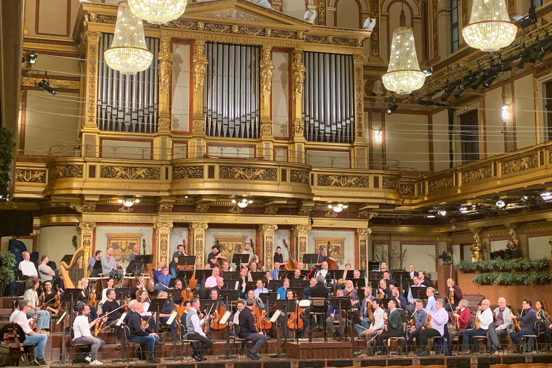 Una niña de 12 años, primera compositora femenina en el recital de la Filarmónica de Viena