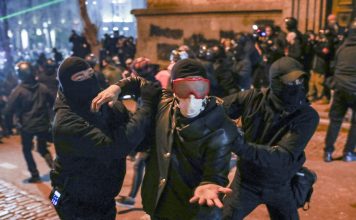 Georgia prohibirá cubrir el rostro durante protestas