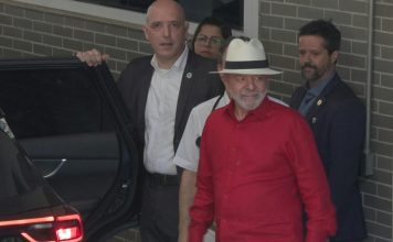 Lula da Silva regresa a Brasilia tras éxito en su tratamiento médico