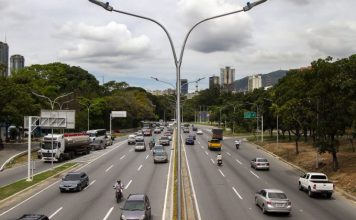 Cerrarán parcialmente la Autopista Gran Cacique Guaicaipuro por mantenimiento: estos son los horarios y los tramos