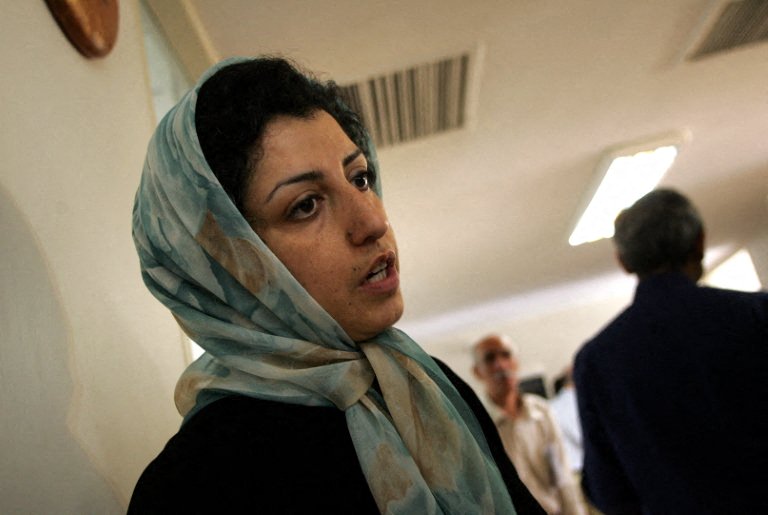 Liberada temporalmente la nobel de la paz Narges Mohammadi