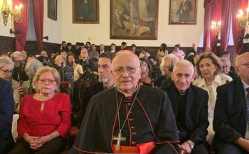 Baltazar Porras se juramentó como individuo de número de la Academia Nacional de la Historia