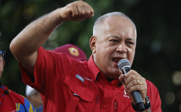 Diosdado Cabello asegura que Edmundo González será detenido cuando llegue a Venezuela