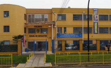 Grupos xenófobos lanzaron piedras contra estudiantes venezolanos en colegio de Chile