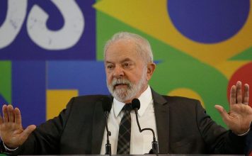 Lula da Silva se recupera en cuidados intensivos de una cirugía para drenar una hemorragia intracraneal