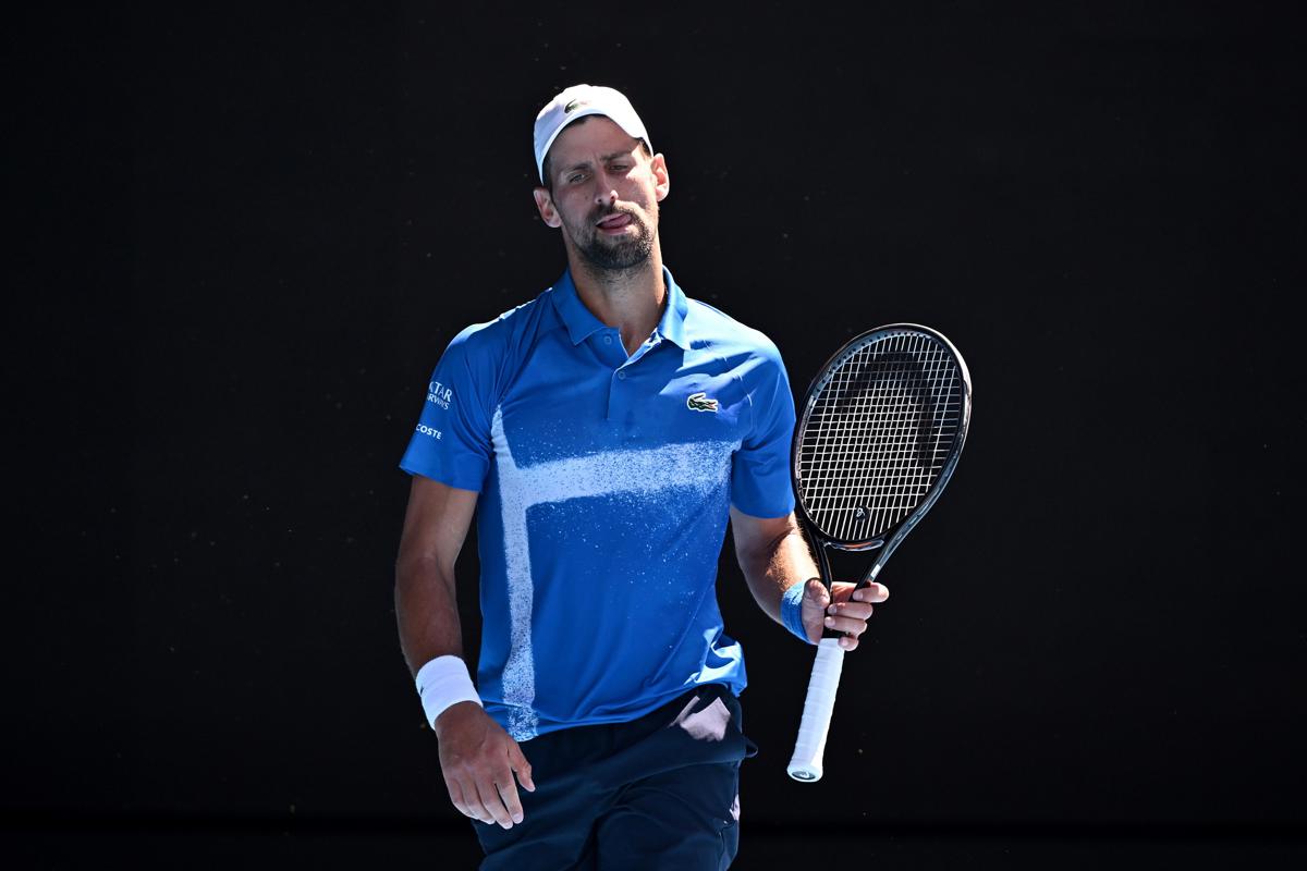 Djokovic abandonó las semifinales del Abierto de Australia tras perder el primer set