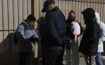 La administración de Trump intenta acceder a bases de datos de los menores inmigrantes