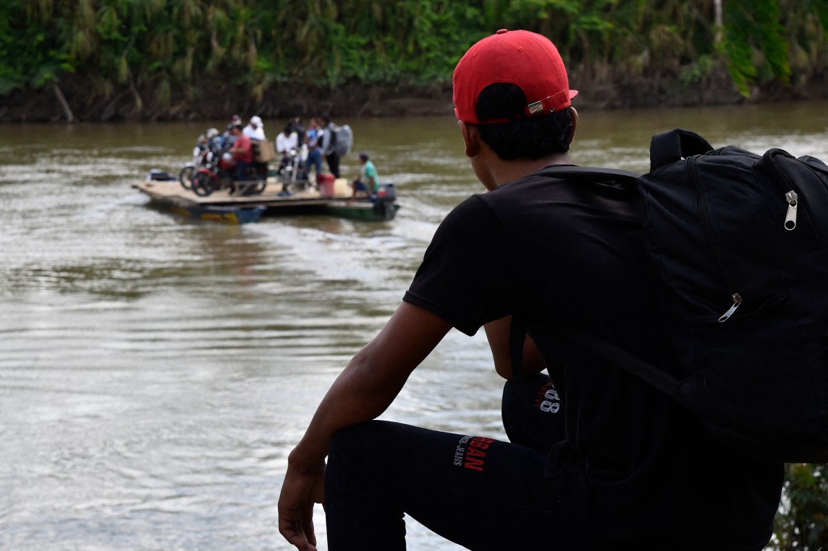 COLOMBIA-VENEZUELA-UNREST-ELN