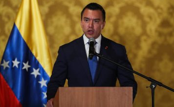 Para frenar el financiamiento al gobierno de Maduro: Ecuador ofrece su petróleo como alternativa al de Venezuela