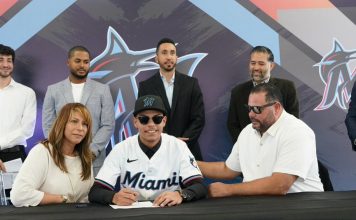 Andrew Salas sigue el camino de sus hermanos y firma contrato con los Marlins