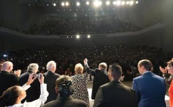 VIDEO: así fue el emotivo encuentro de Edmundo González con los venezolanos en Panamá