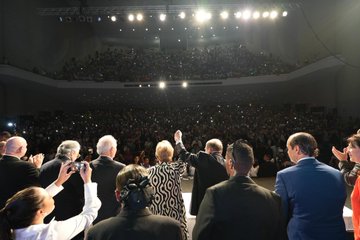 VIDEO: así fue el emotivo encuentro de Edmundo González con los venezolanos en Panamá