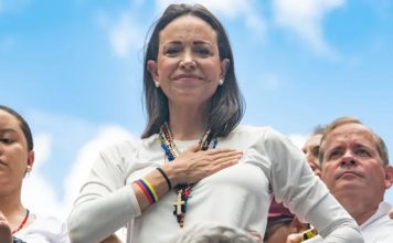 Entrevista con María Corina Machado: «Maduro tiene por delante la decisión sobre su final. Si pretende quedarse por la fuerza, se encontrará con una situación tremendamente adversa»