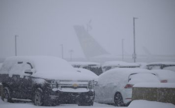 Al menos 1.500 vuelos cancelados por tormenta invernal que azota a Estados Unidos