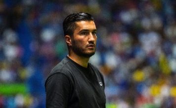 El Borussia Dortmund despidió al técnico Nuri Sahin