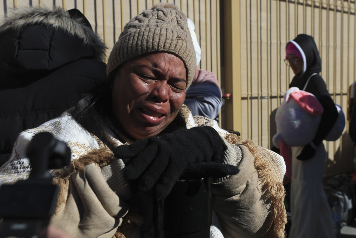 «No tenemos a dónde ir»: migrantes con cita cancelada a las puertas de EE UU