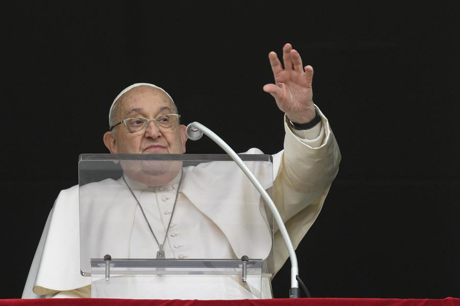 El papa Francisco disuelve Sodalicio de Perú por abusos